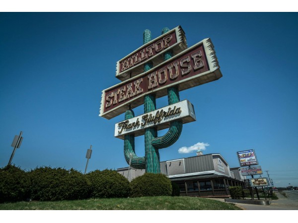 Do You Remember the Legendary Hilltop Steak House in Saugus?